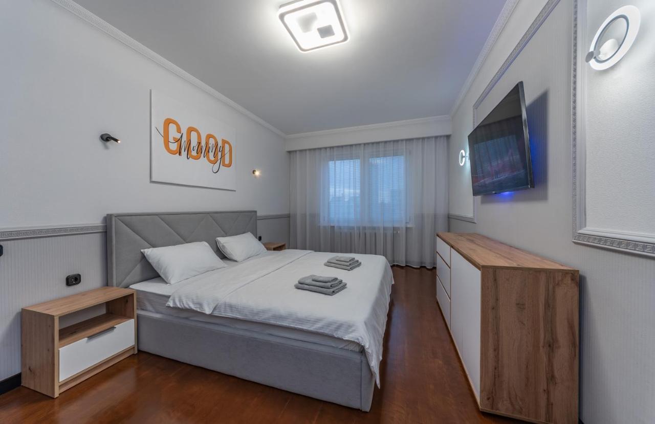 Modern 3 Bedroom Apartment 基輔 外观 照片