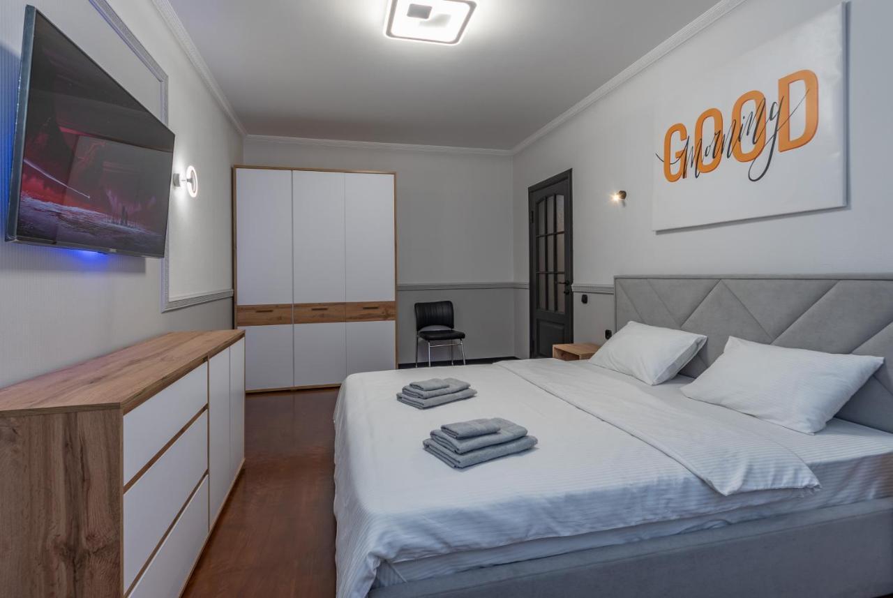 Modern 3 Bedroom Apartment 基輔 外观 照片